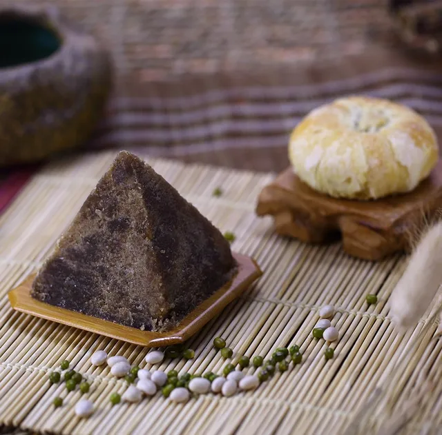 redstar mung bean paste for cake mooncake sandwich pastry sweet