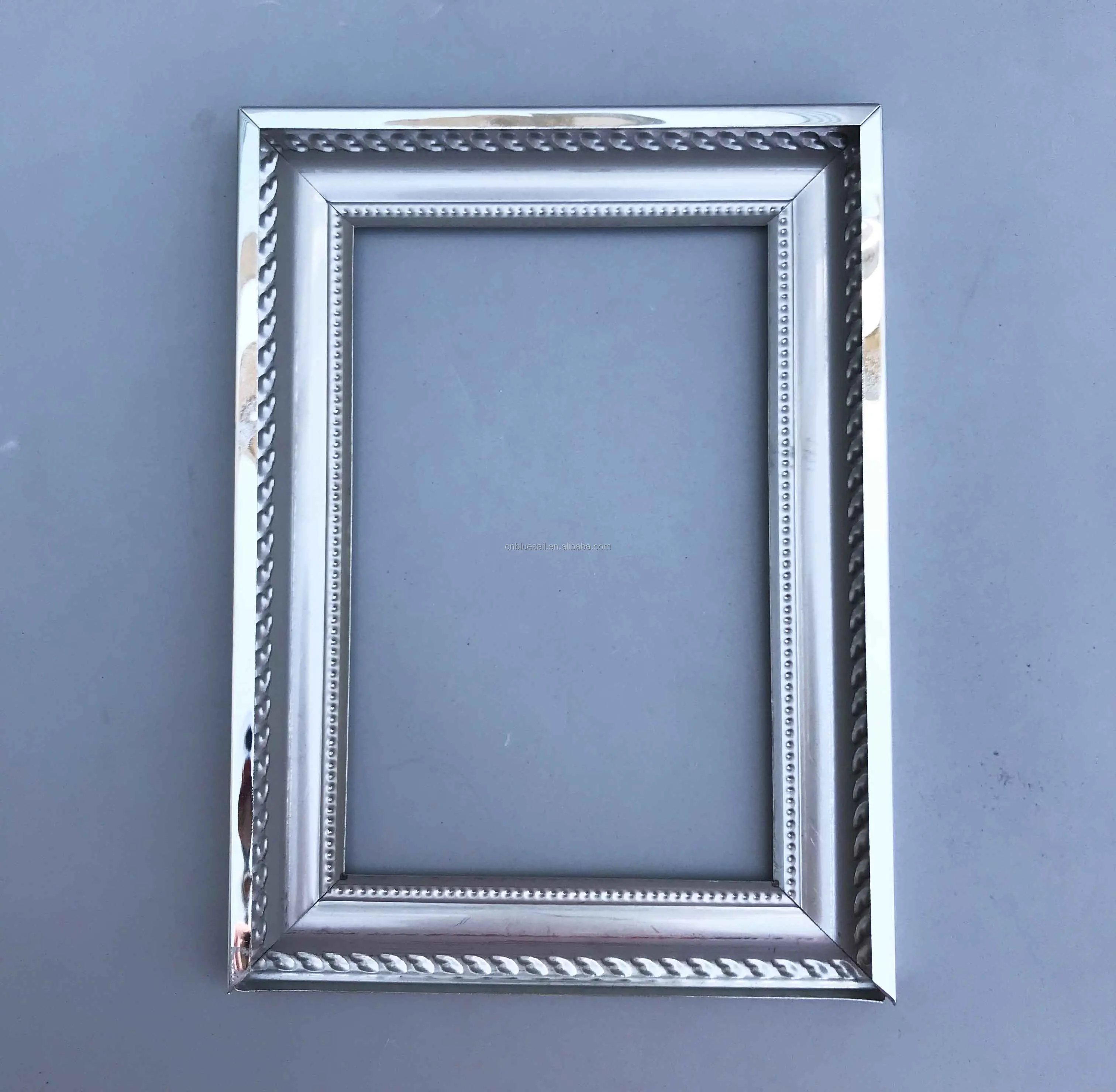 豪华相框,金属相框,闪亮的银色办公礼品
