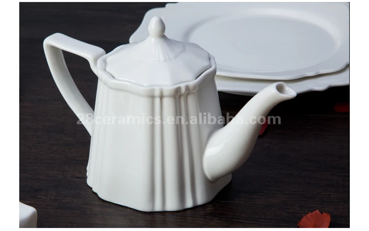 Top selling white high temperature porcelain dinnerware set