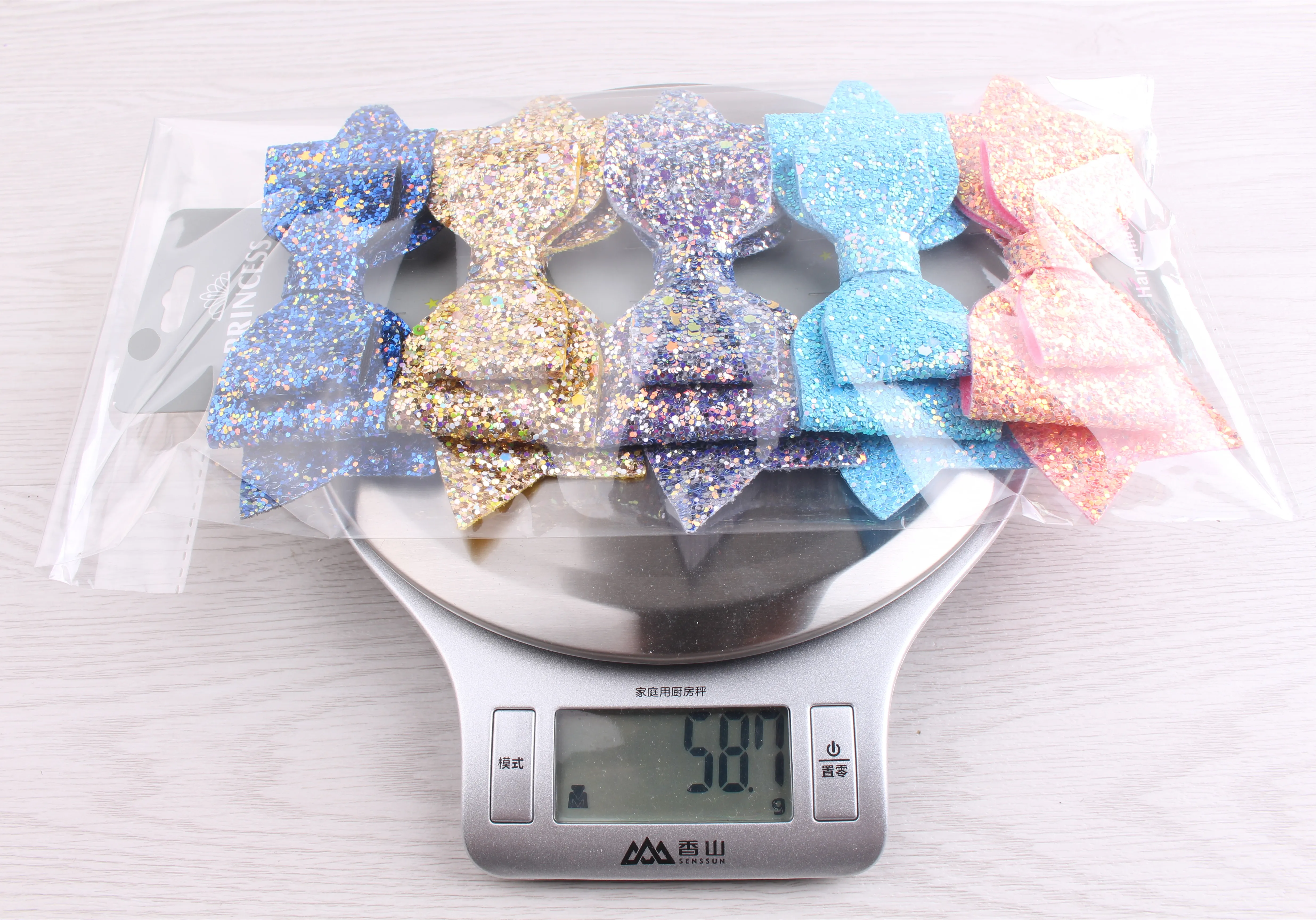 
2019 Multi Color Wholesale Glitter Hair Bows Alligator Clips for Girls Hair Accessories 