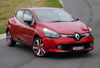 Renault Clio 2013 2016 Used Car Review Car Review Rac Drive