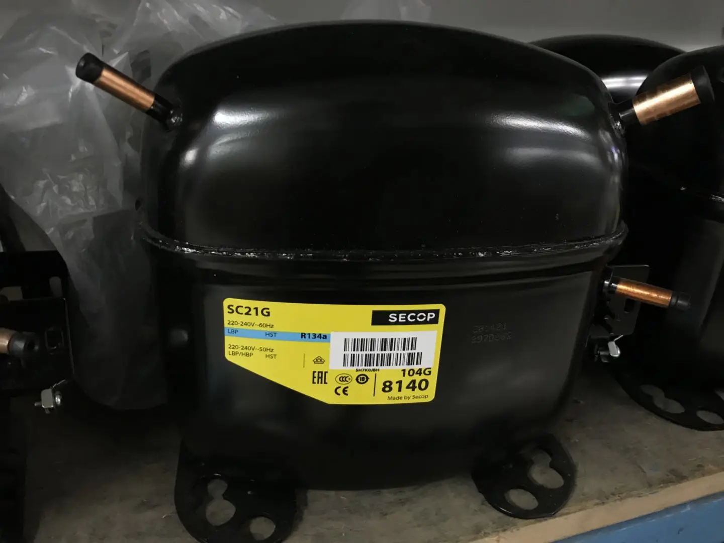 Best Price R134a Mini Fridge Compressor 1/2hp Sc18g 230v Buy 134a