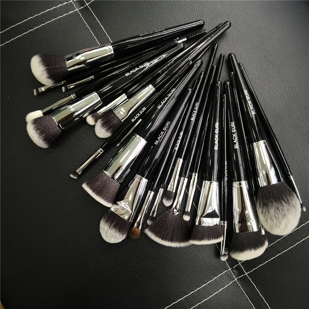 

Makeup Brush Big Powder Brush Cosmetics Blending Brush for Makeup luxury vegan high quality set, Nature