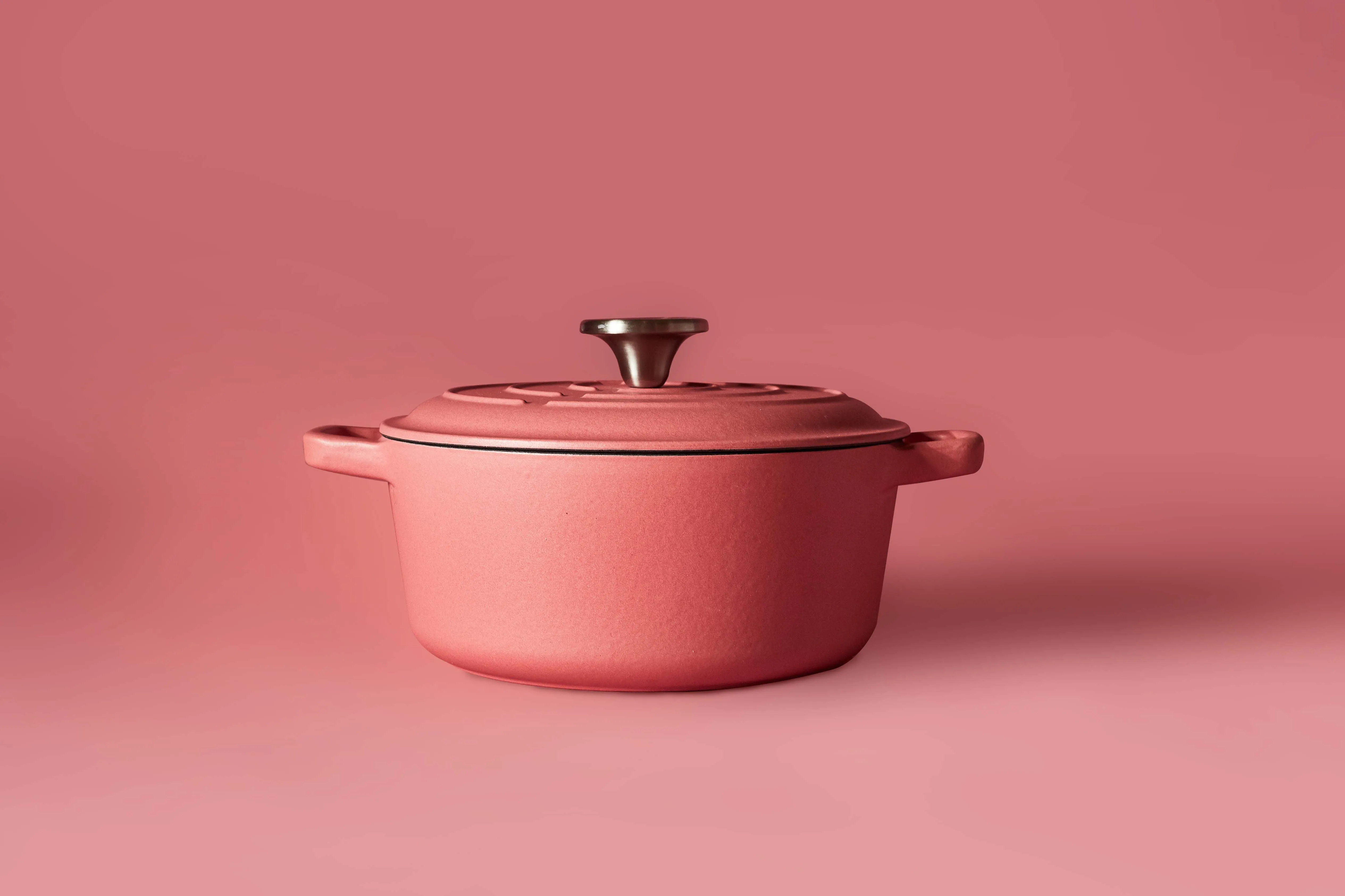 Newjapanese Hot Pot Ceramic Coating Cast Iron Cookware Set Nonstick Macaron Enamel Casserole