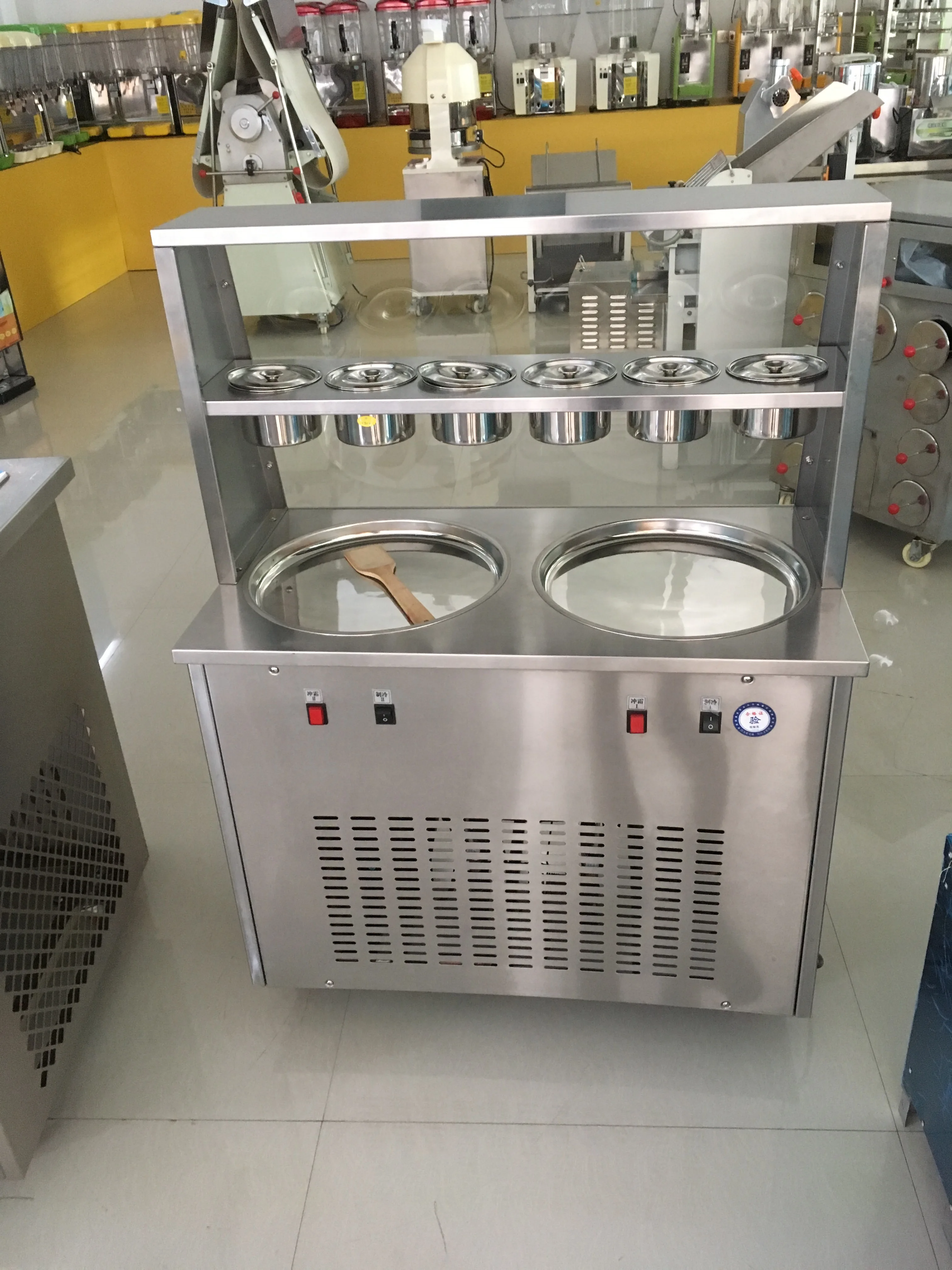 190529 Rolled Ice Cream Machine Popular In Thailand Buy Ice Cream