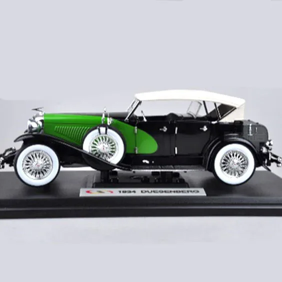 Made in China High Quality  Classic 1 18 Diecast Car wth Good After-sale Service