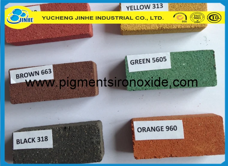 synthetic iron oxide colorant for wood mulch