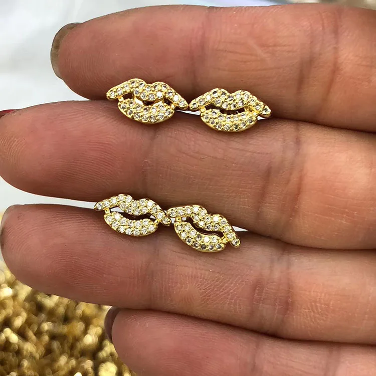 

EC1150 2019 Micro Zircon Pave 18K Gold Plated Lip shape Brass Earrings for Women