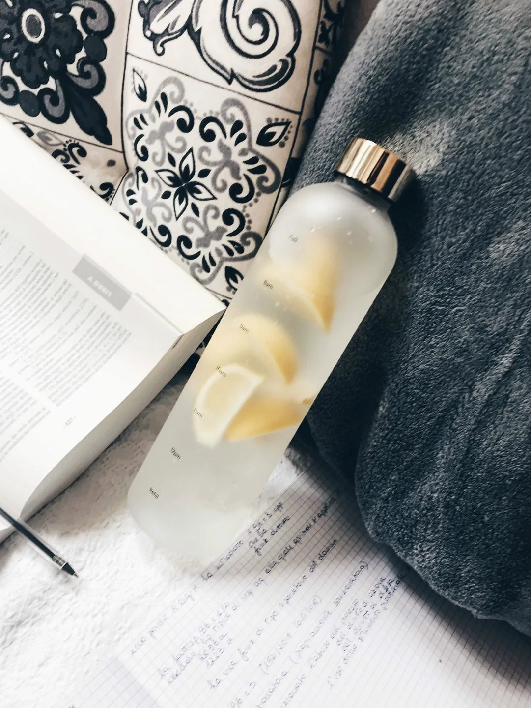 34oz 1l 2019 Hot Product Tritan Sport Plastic Water Bottle Bpa Free