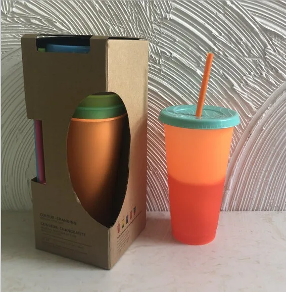 2019 New product plastic color changing cup with lid and straw Reusable temperature change color plastic tumbler Magic mug