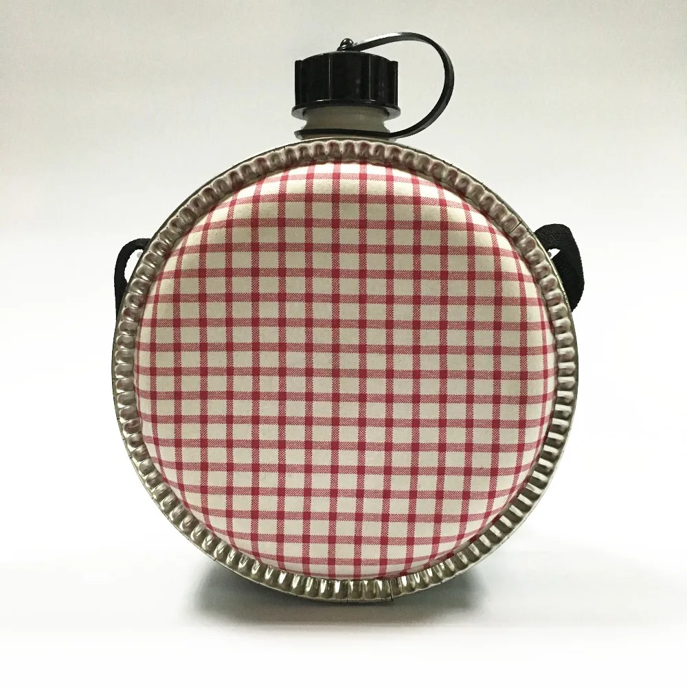 All Back Wholesale Round Canteen Plastic Water Bottle With Adjustable