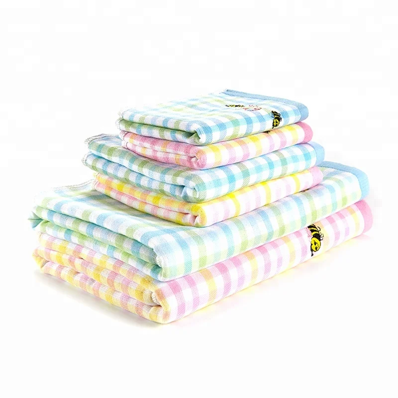 Zero-twist terry double layers color-chart kid towel with embroidery cute bee pattern-5.jpg