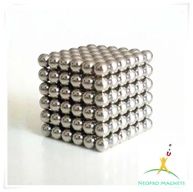 jumbo magnetic balls