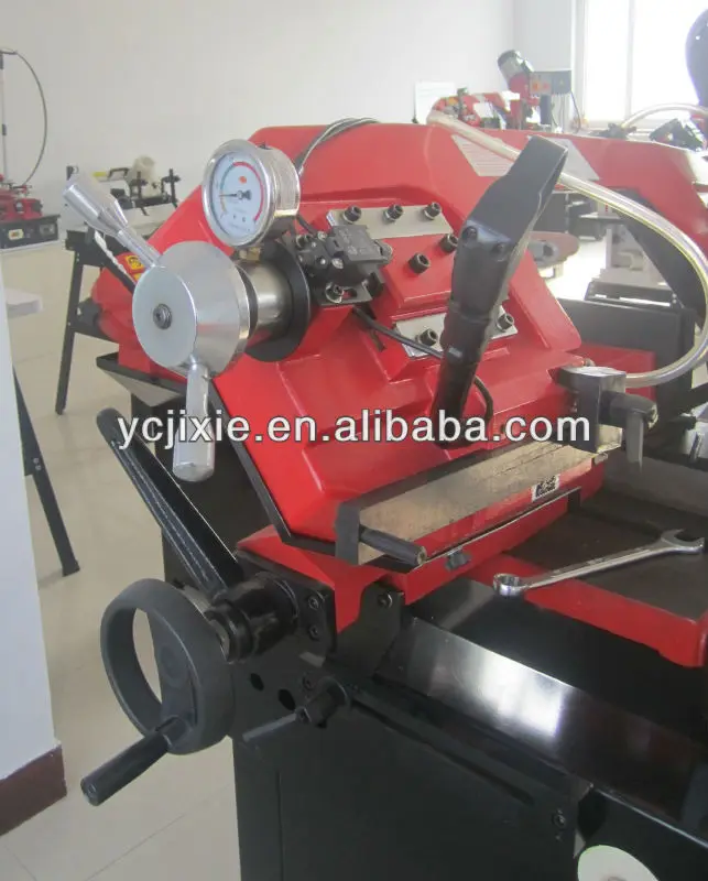 G5025 saw machine picture 3.jpg