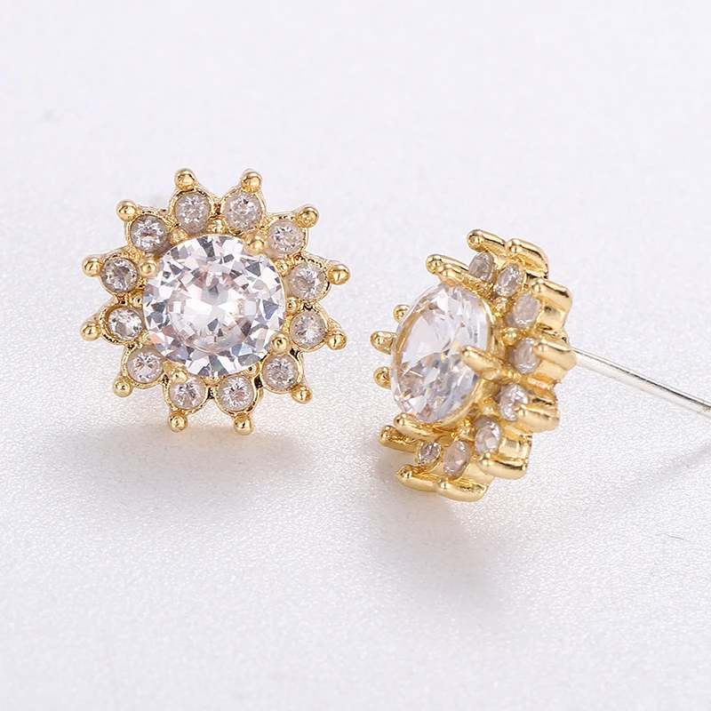 

Lattefah 2019 New Arrival Sun Flower Earrings Zircon Inlay Earrings Golden Female Earrings For Women Jewelry