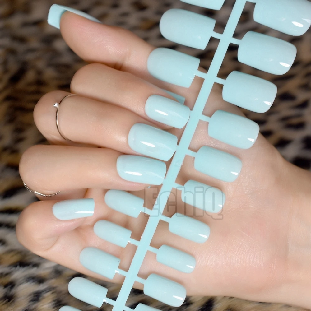 

Solid Color Fake Nails Light Green Long Press On Nails Square DIY Manicure Tips 24