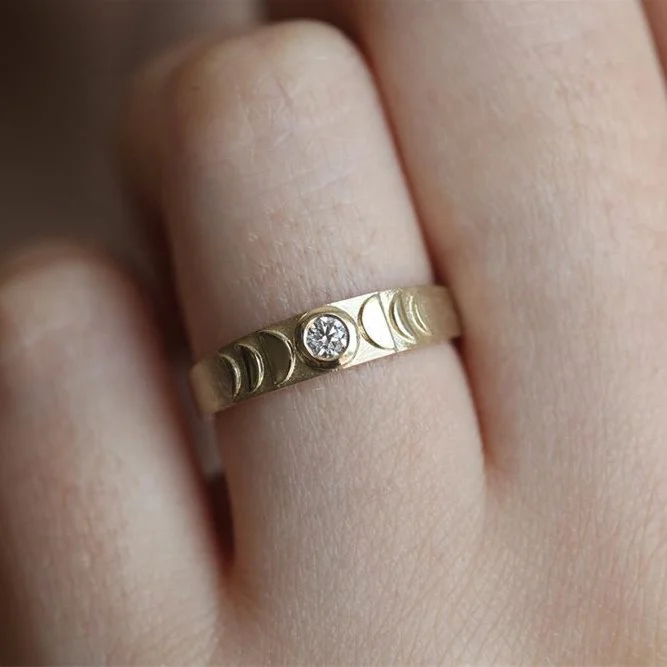 

Female Small Stone Love Ring Luxury Yellow Gold Color Moon Engagement Ring Vintage Promise Wedding Rings For Women