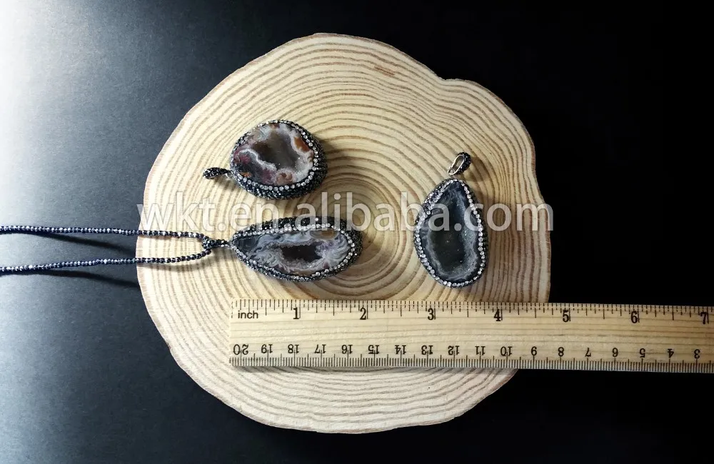 WT-NV035 Wholesale black geode agate necklace, Gorgeous fashion diamond paved geode necklace
