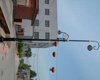 Decorativo Antigo Ferro Fundido 9 6 M Poste De Luz Da Rua Buy Luz De Rua De Ferro Fundido Ferro Fundido Poste De Luz Antigo Decoretive Poste De Luz Product On Alibaba Com