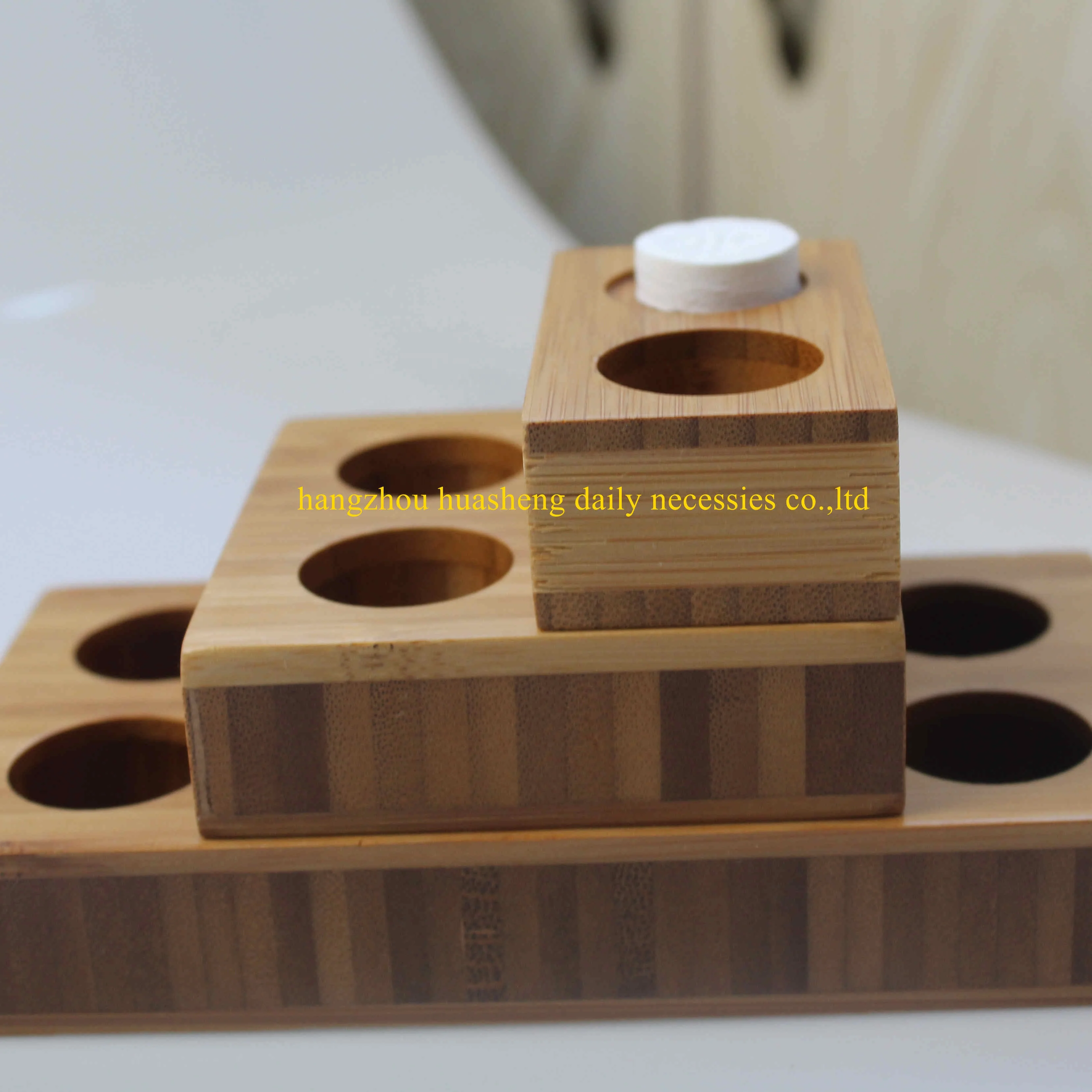 
bamboo towel holder wet towel dispenser magic towel tray 