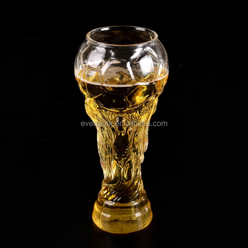卸売高品質カスタマイズワールドカップ新デザインクリアサッカー型ビールグラスカップ - Buy フットボール型ビールガラスカップ,ガラスコップ蓋,ガラスコップ用のドリンク  Product on Alibaba.com