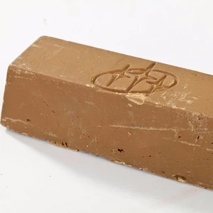 solid polishing wax for household