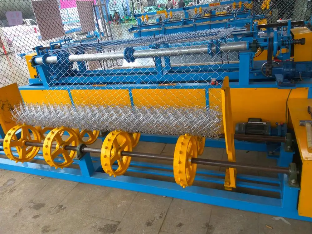 Full Automatic Chain Link Fence Weaving Machine