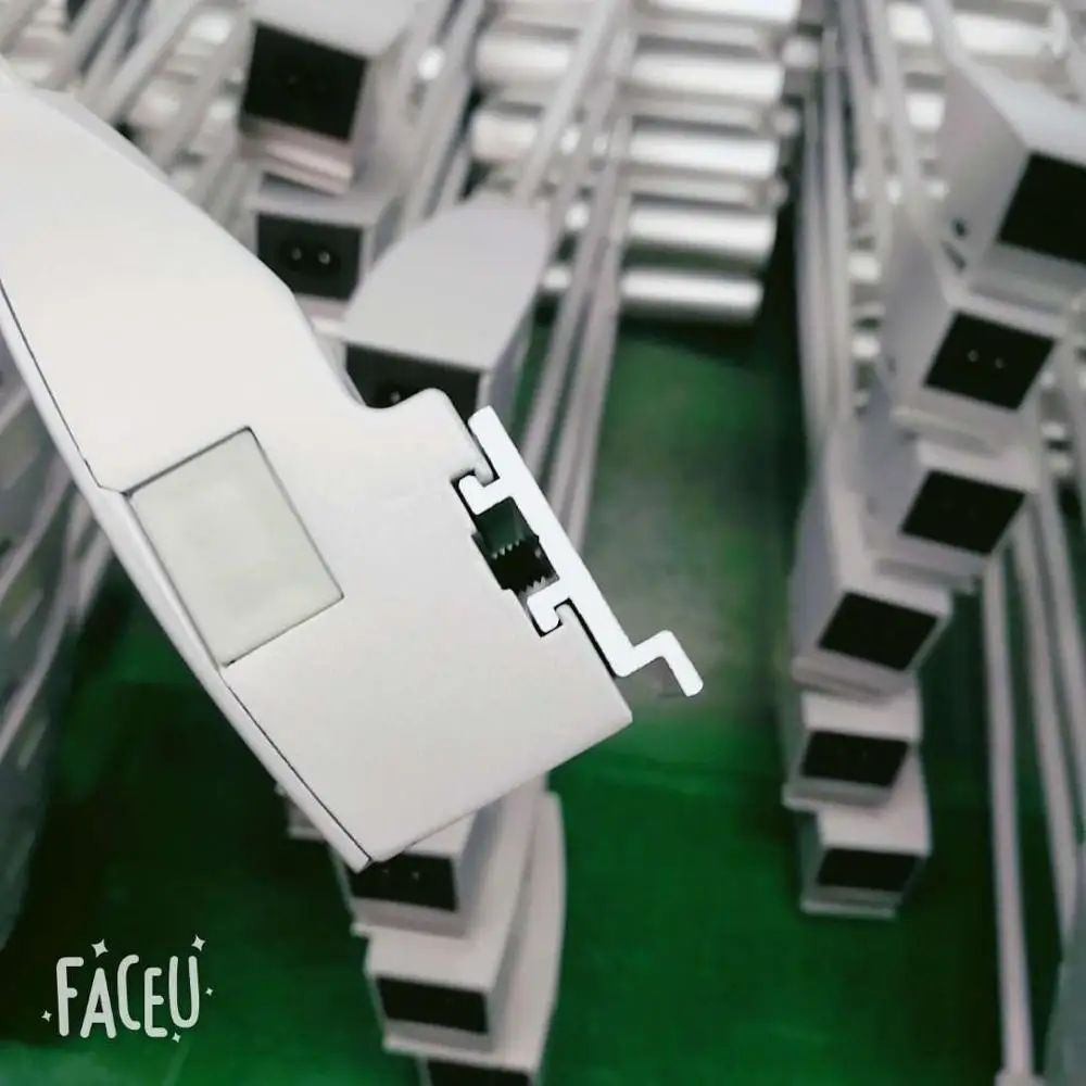 
Ce Listed Promotion Transparent Lcd Display Box Arm Light 