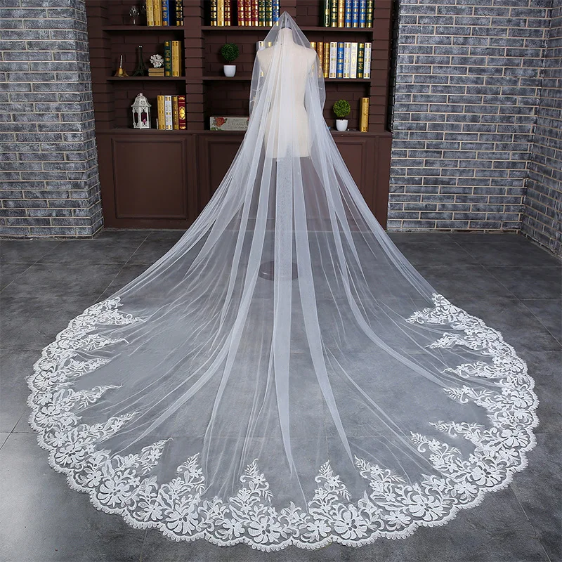 

Luxury 3M 4M 5M Cathedral Wedding Veils One Layer Long Lace Bridal Veil Wedding Accessories Bride Mantilla Wedding Veil, Ivory color wedding veils