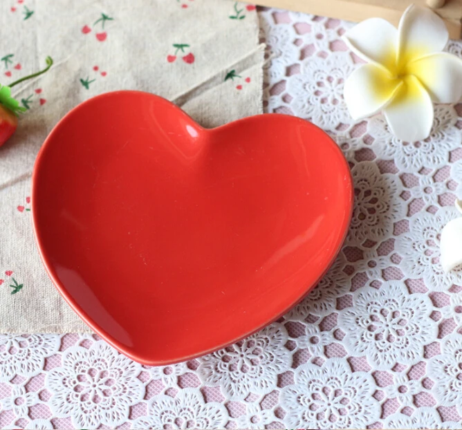 Custom Heart Shaped Flat Ceramic Dinner Plate With Custom Colors Buy