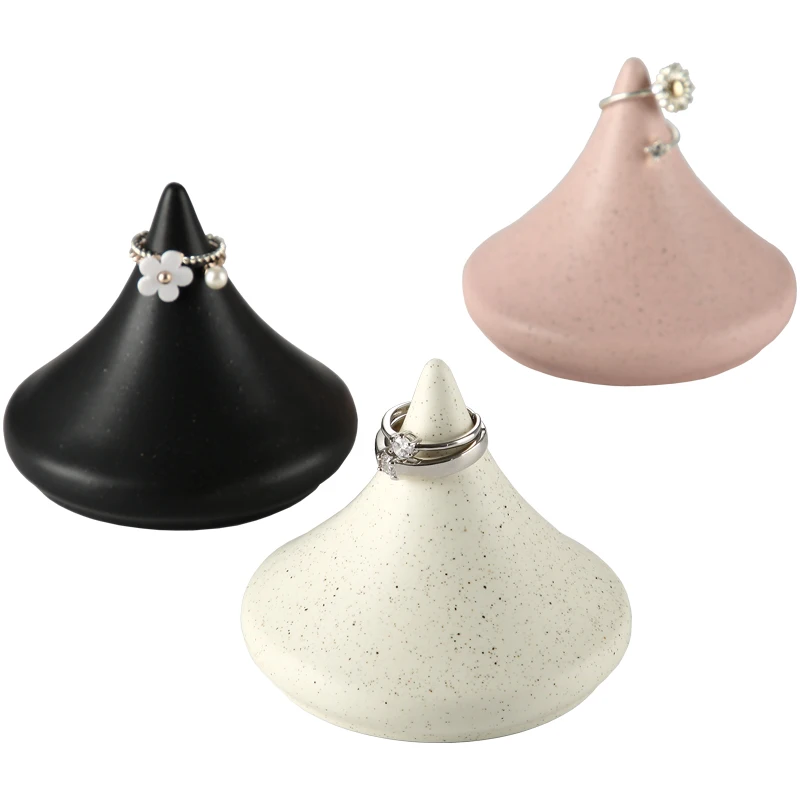 
New Creative Home Gift Ceramic Conical Jewelry Ring Receives Tray Groceries Zakka Small Jewelry 