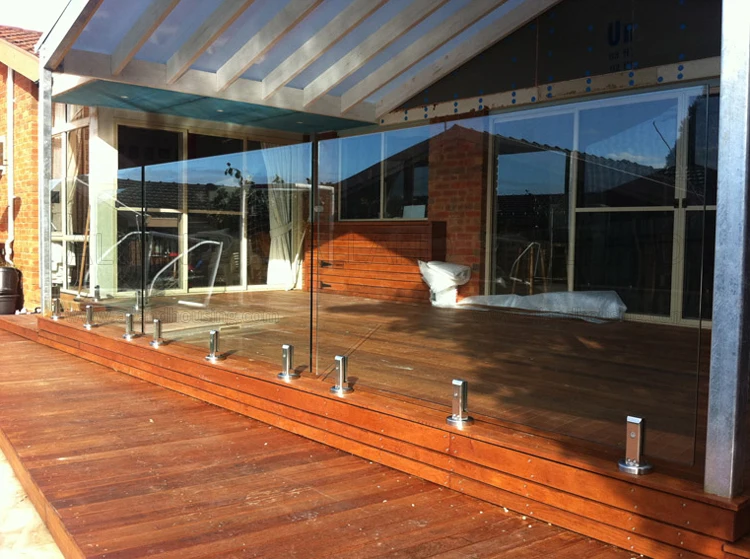 balustrade 成本每米不锈钢露台玻璃栏杆细节