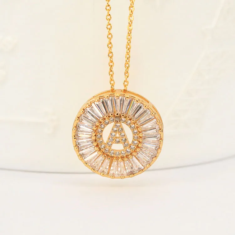 

NZ1006 Skin Friendly Brass White Cubic Zirconia Diamond 26 Alphabet Initial Letter Charm Pendant Necklaces for Women