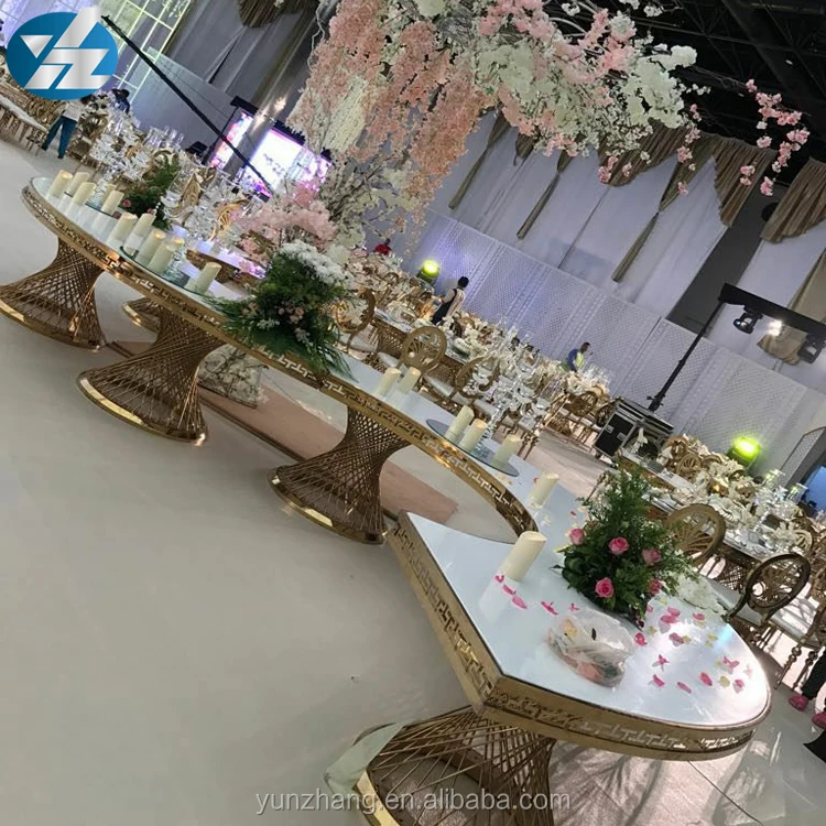 Stainless Steel Legs Banquet Table