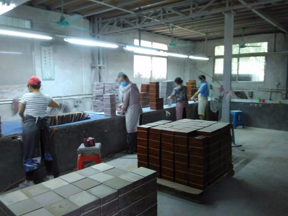 Automatic watch winder safe