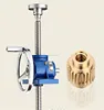 Mechanical trapezoidal screw jacks of good performance and low value