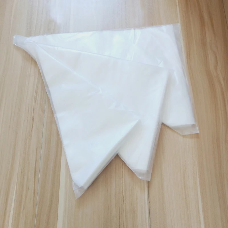 disposable pastry bags.jpg