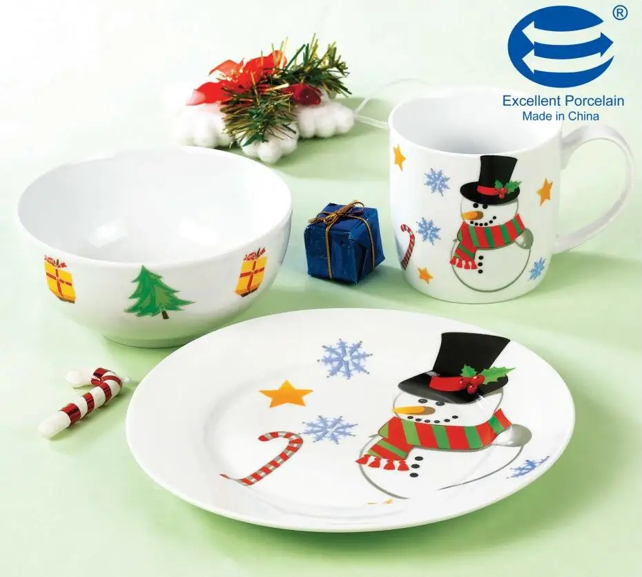 Snow Man With Candy Patterned 3pcs Round Porcelain Christmas Dinner Set