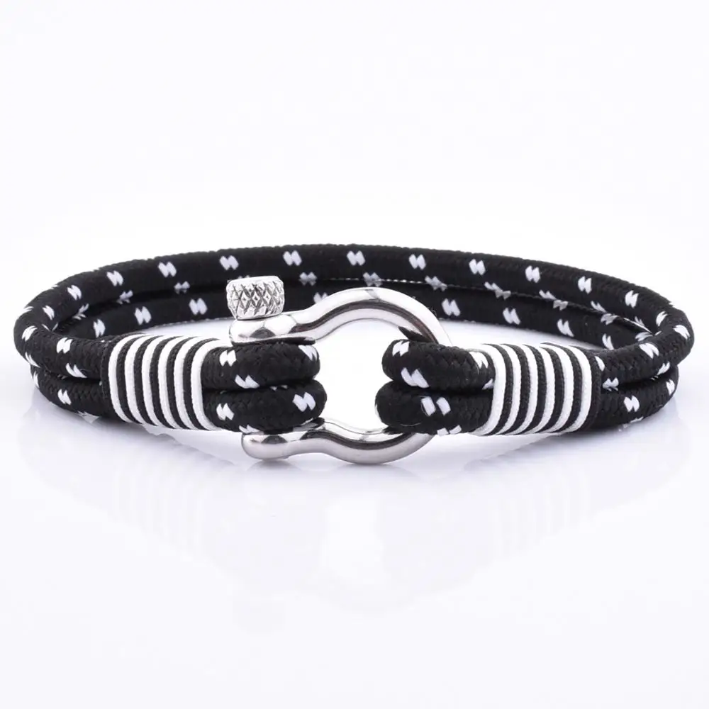 

Ladies Personalized Family Name Bracelet Shackle Bracelet