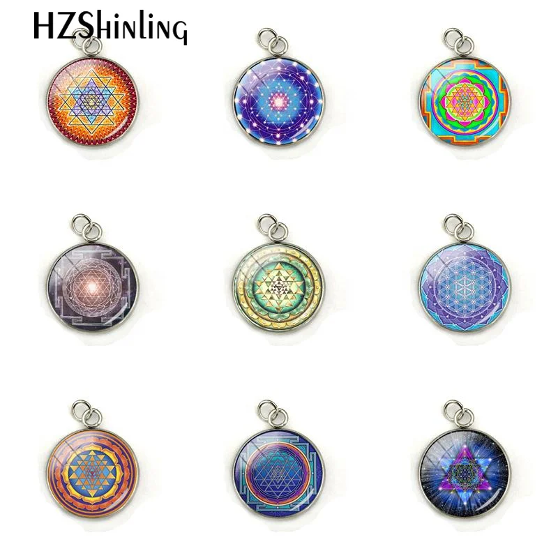 

Women Chakra Spiritual Buddhist Sri Yantra Round Pendant Jewelry Sacred Geometry Sri Yantra Meditation Stainless Steel Charms