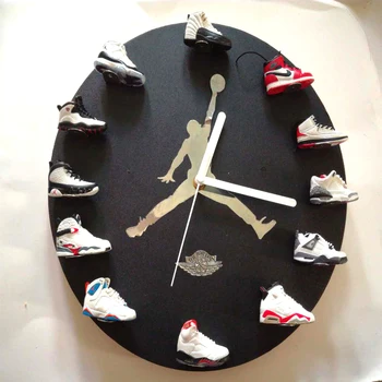 michael jordan mini shoe clock