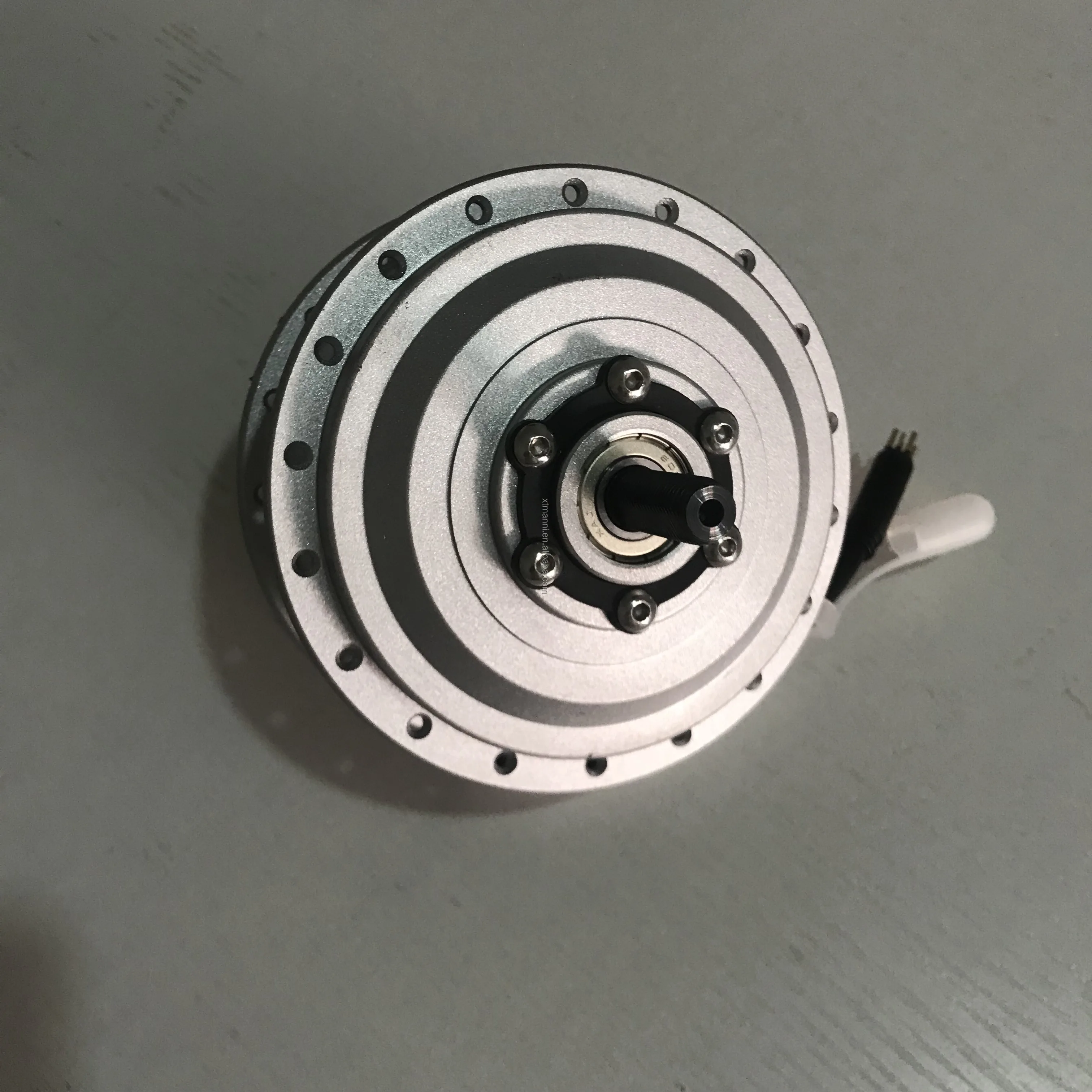 

36V350W brushless High speed motor for bicycle motor with Ebike brushless waterproof motor, Silver black