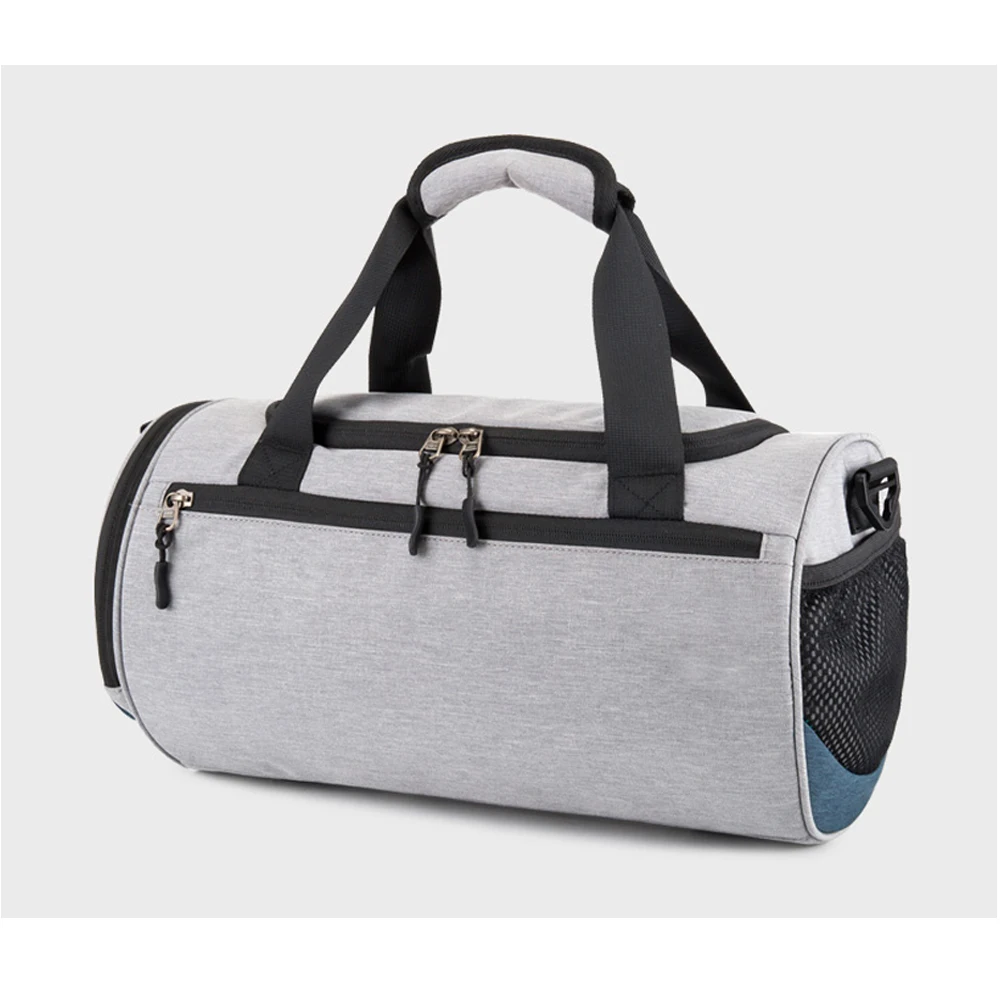 

Mid volume Duffle Bag For Fitness And Short Travelling