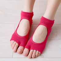 

New Women Anti Slip Yoga Socks Two Toe Sport Cotton Pilates Sock Ventilation Quick-Dry Ballet profession Dance Sock Slippers