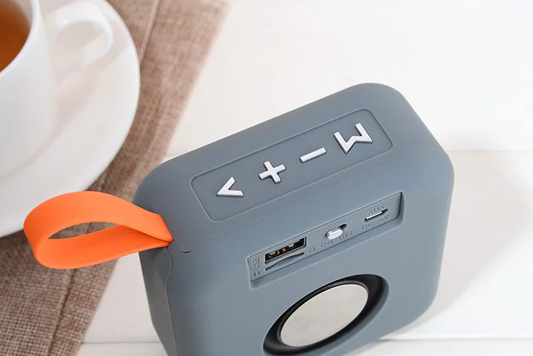 Factory Price Fabric Portable Handfree Wireless Bluetooth Speakers with FM Radio - ANKUX.COM