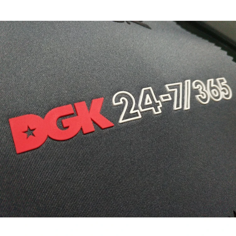 

Rubber Heat Transfer 3d Clothing Silicone Label with Raised Logo