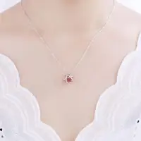 

S925 Silver Star Sea Strawberry Crystal Pendant women Necklace