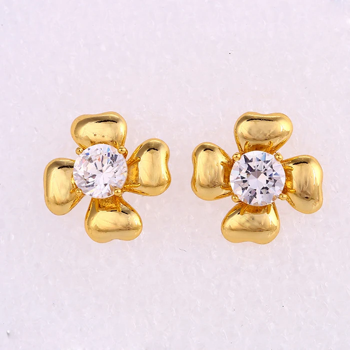 

25531 xuping dubai fashion earring, round zircon flower shape cheap stud earrings for women