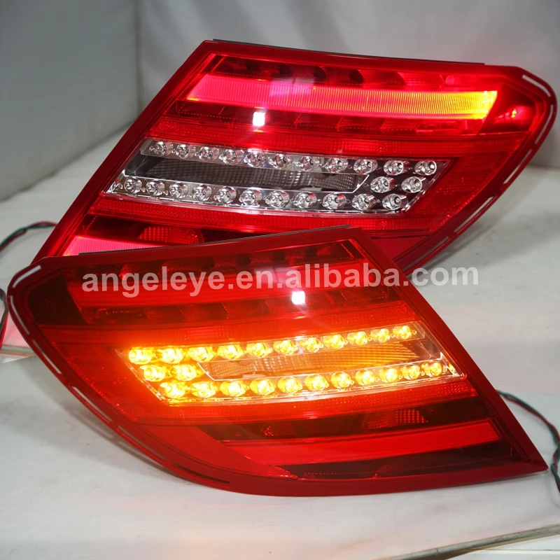 LED Tail Lamp For Mercedes-Benz C-Class W204 C180 C200 c260 C300 C63 2012-2013 year Red White Color CN