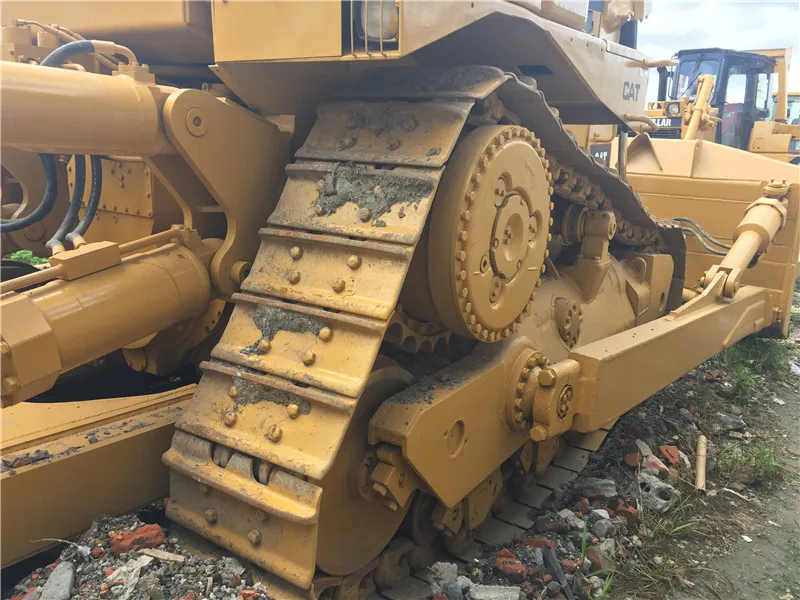 CAT D8R (20).jpg